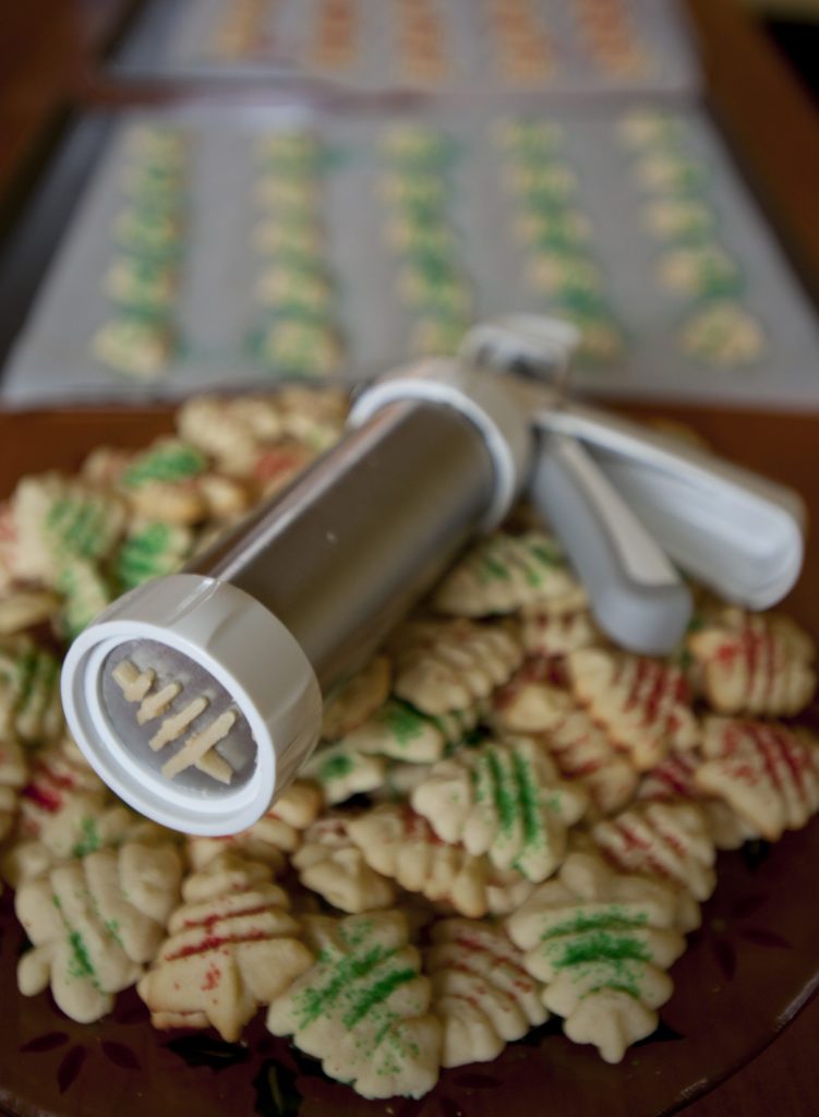 Shoot ’em up With the right technique, cookie guns can produce rounds